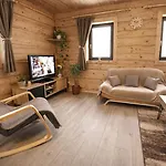 Pri Kastieli Private Mountain Nature Retreat * Necpaly