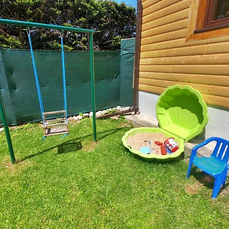 Chata pri Kaštieli Longevity Nature Retreat *