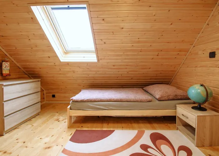 Chata pri Kaštieli Longevity Nature Retreat * Necpaly