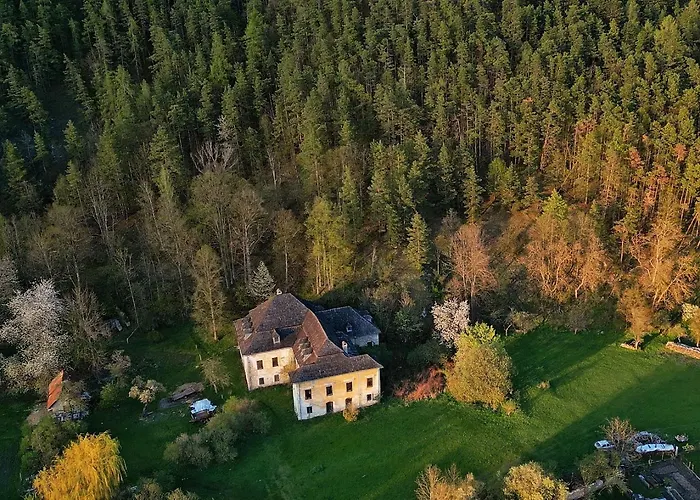 Chata pri Kaštieli Longevity Nature Retreat