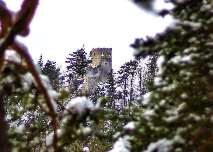 Dom wakacyjny Chata pri Kaštieli Longevity Nature Retreat *